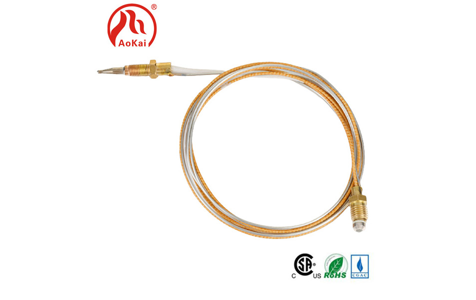 Dè an diofar eadar thermocouple agus strì teirmeach?